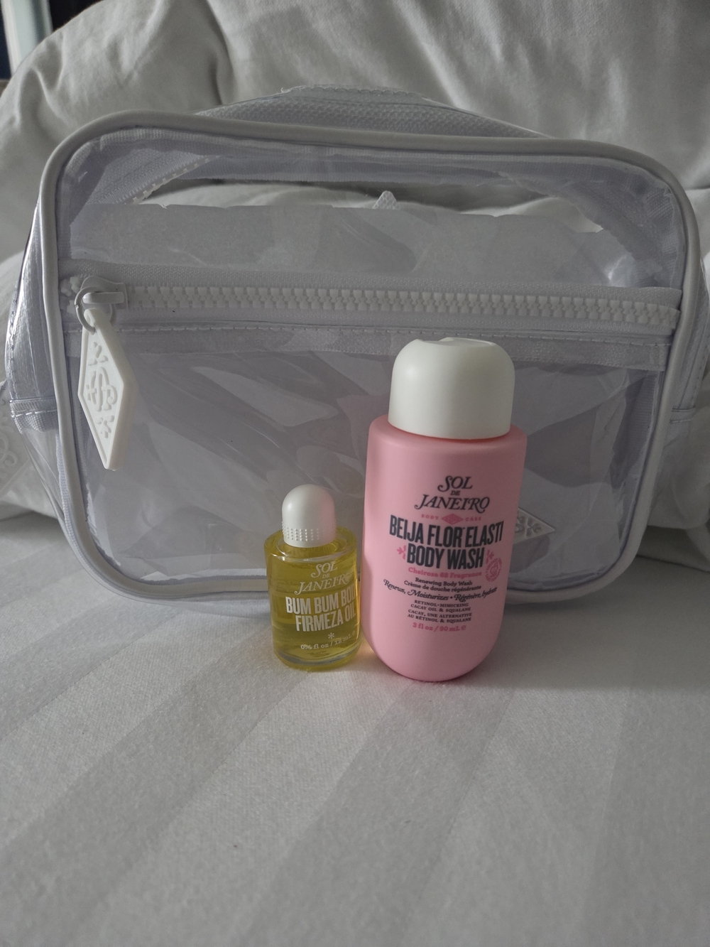 Sol de Janeiro Bundle, Body Wash Crossbody Bag & Firmeza Oil